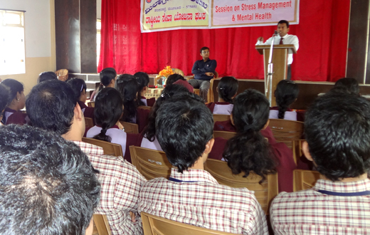 Session on stress at Milagres college